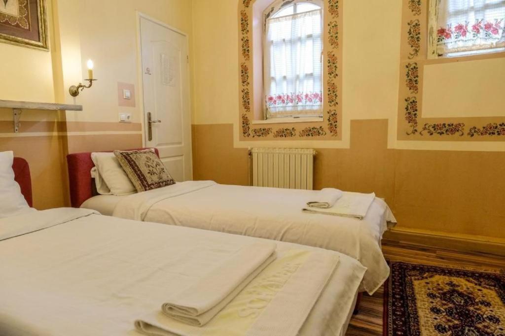 Guesthouse Nia Deluxe Sarajevo Luaran gambar