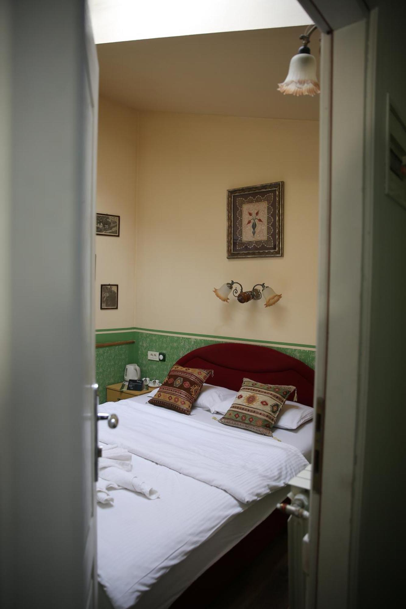 Guesthouse Nia Deluxe Sarajevo Luaran gambar