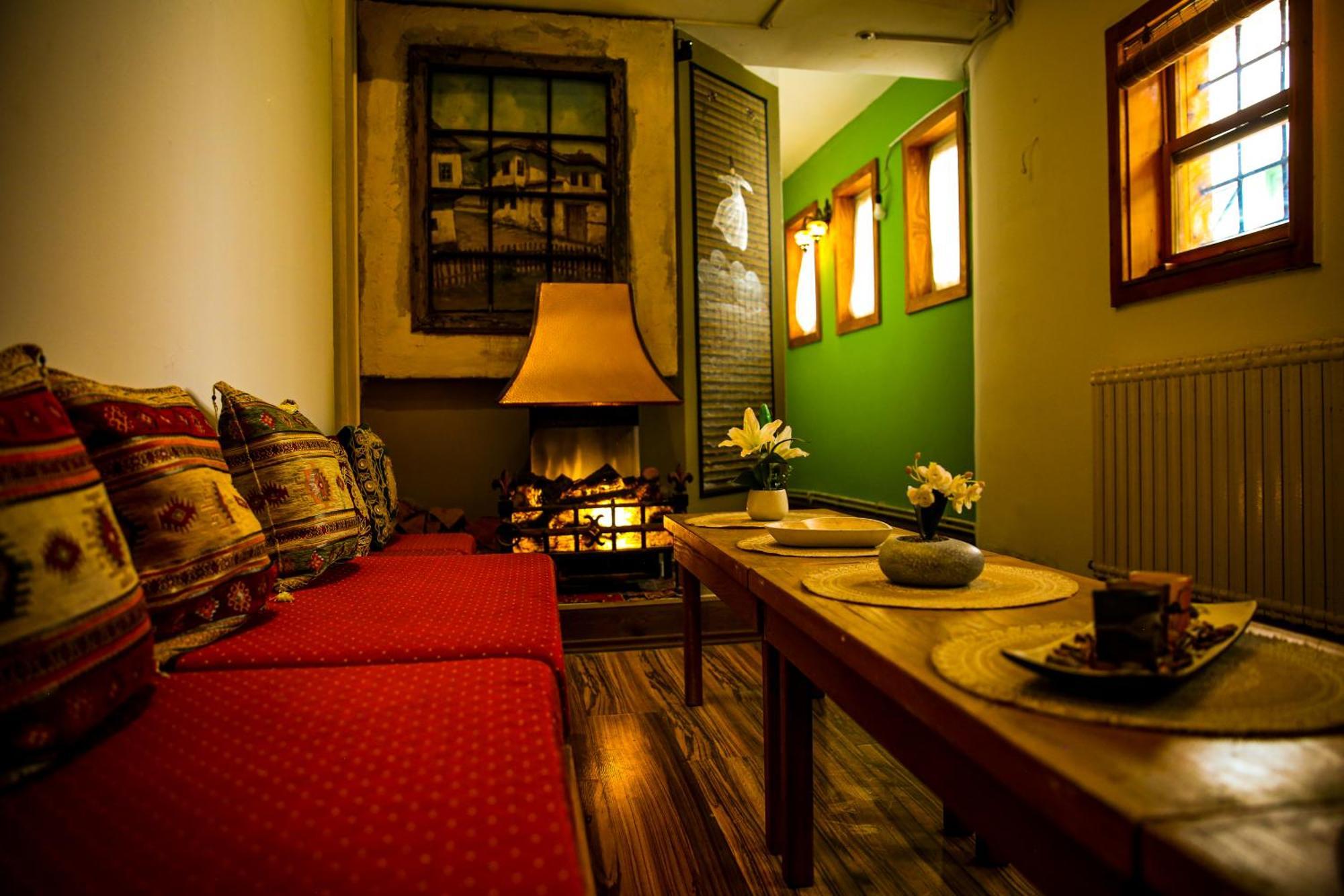 Guesthouse Nia Deluxe Sarajevo Luaran gambar